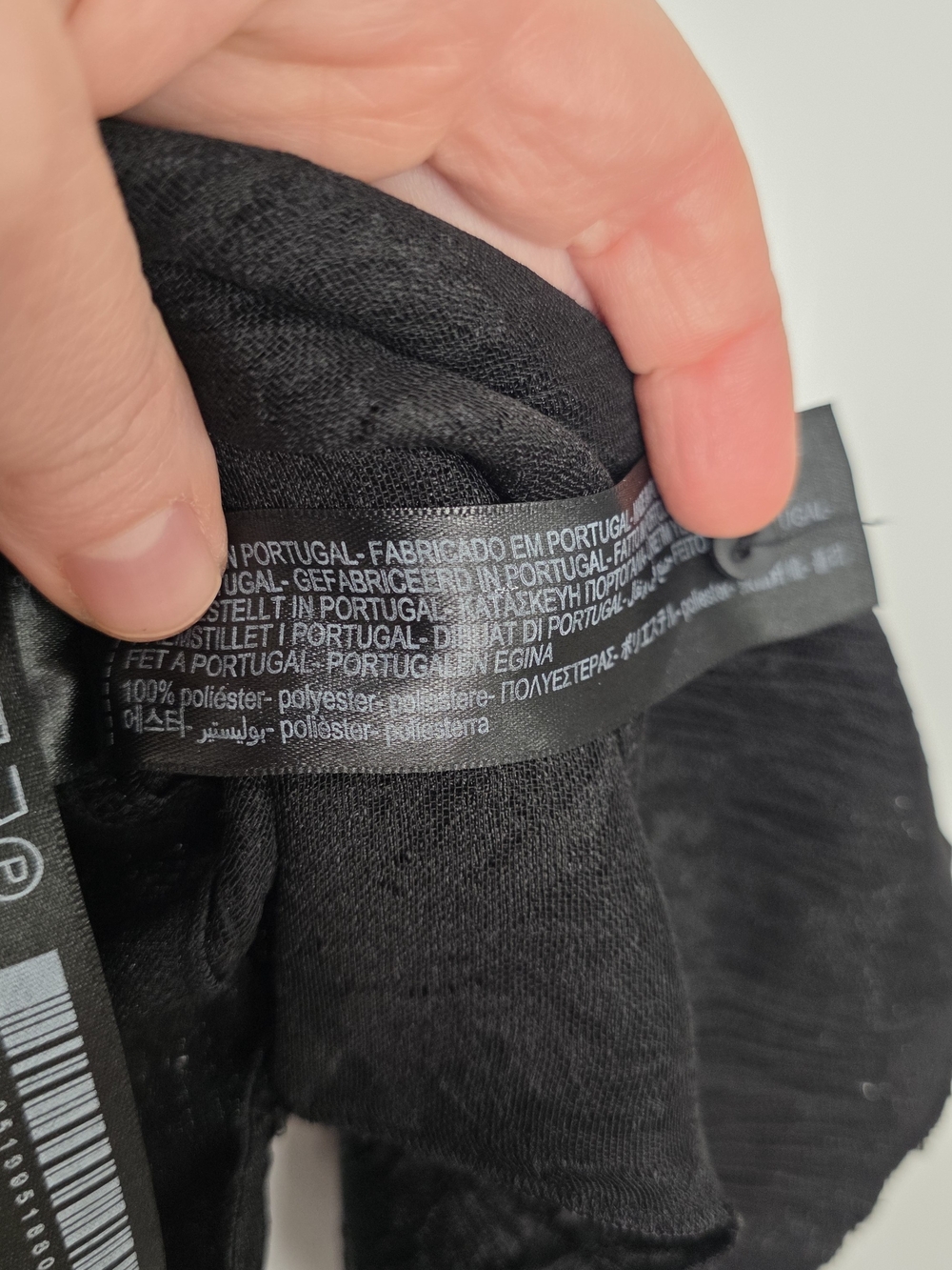 Massimo Dutti Black Textured Sleeveless Tank Top With Perkins Neck - Picture 5 of 7